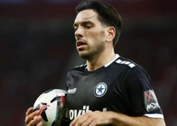 Ο Ολυμπιακός πλησιάζει στον Αθανασίου του Ατρομήτου