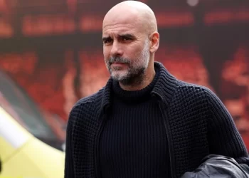 Πιθανότερο να ανανεώσει ο Γκουαρδιόλα εάν οι «πολίτες» κριθούν ένοχοι για τις 115 παραβάσεις