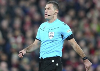 O Σλοβένος Oμπρένοβιτς στο ΑΕΚ-ΠΑΟΚ-Όλοι οι διαιτητές της 8ης αγωνιστικής