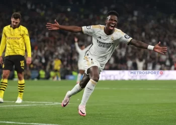 Σκοράρουν Μοράτα-Βινίσιους