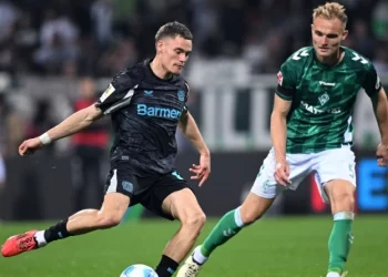 «Φρένο» και χαμένο έδαφος στο 90′ για τη Λεβερκούζεν