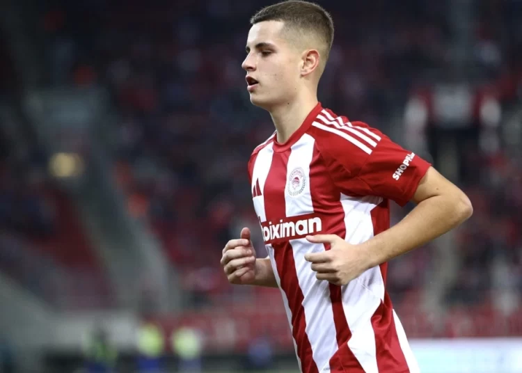 Με Μουζακίτη οι κλήσεις της «γαλανόλευκης» για τα ματς με Αγγλία και Φινλανδία