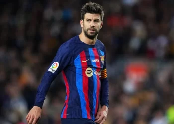 Διαδηλωτές βανδάλισαν το σπίτι του Πικέ διαμαρτυρόμενοι για τη στεγαστική κρίση