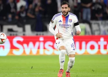 Η Εθνική Ιταλίας θέλει να «κλέψει» τον Ραγιάν Τσερκί από τη Γαλλία