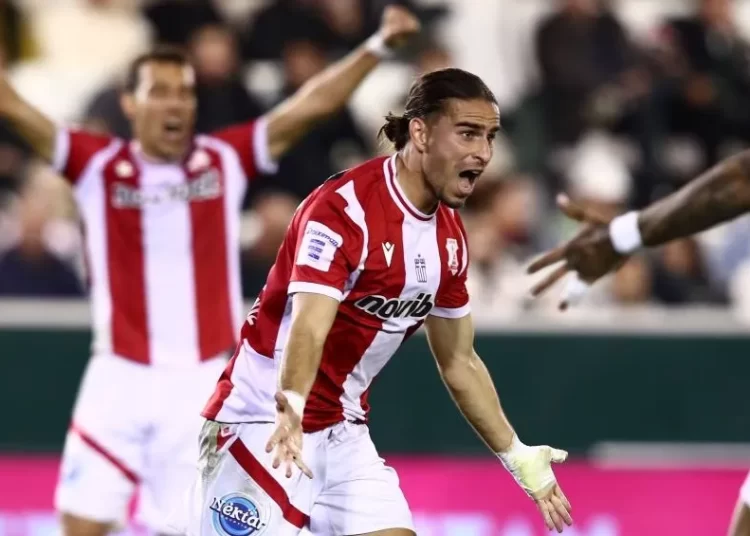  Με «ζωγράφο» τον Μπετανκόρ ο Πανσερραϊκός πέρασε από τη Λεωφόρο