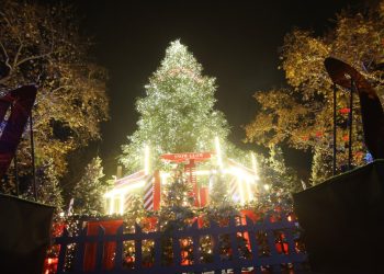Larissa Santa City: Γιορτινή ατμόσφαιρα με λιχουδιές, γλυκίσματα και το Στέκι του Άη Βασίλη στη Λάρισα, τον απόλυτο χριστουγεννιάτικο προορισμό!