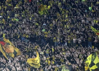 Προς κεκλεισμένων των θυρών και ο αγώνας του Άρη με τον Πανσερραϊκό