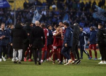 Στην αντεπίθεση η ΑΕΛ: Η αναφορά σε διαιτησία και το… ευχαριστώ στη «φιλοξενία» του Ηρακλή