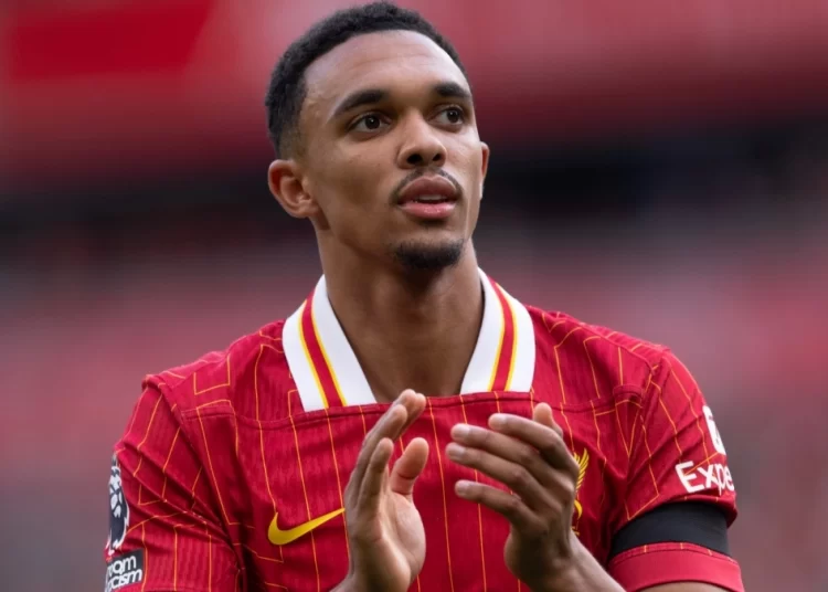 Marca: «Ο Αλεξάντερ-Άρνολντ ενημέρωσε τη Λίβερπουλ ότι θέλει να παίξει στη Ρεάλ»