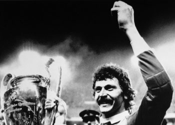 Πέθανε ο θρυλικός Ρουμάνος τερματοφύλακας, Χέλμουτ Ντουκαντάμ