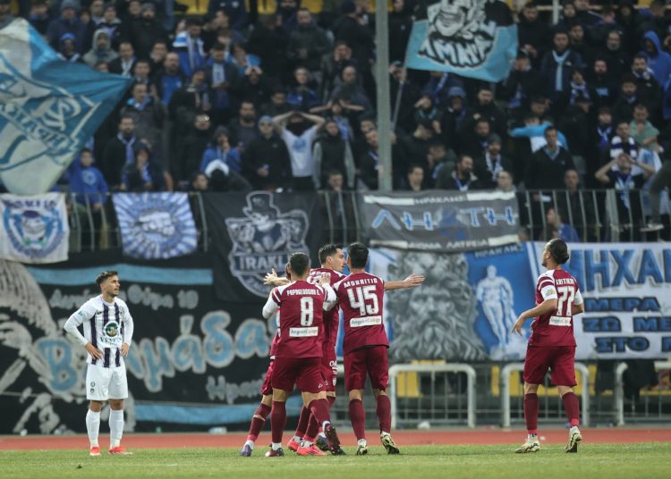 Φιλάκια Πασά και τώρα πιάστε την(vid)