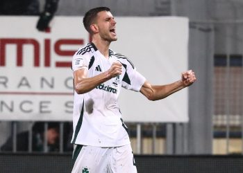 Λυτρωτής ο Γερεμέγεφ με buzzer beater στο 94′