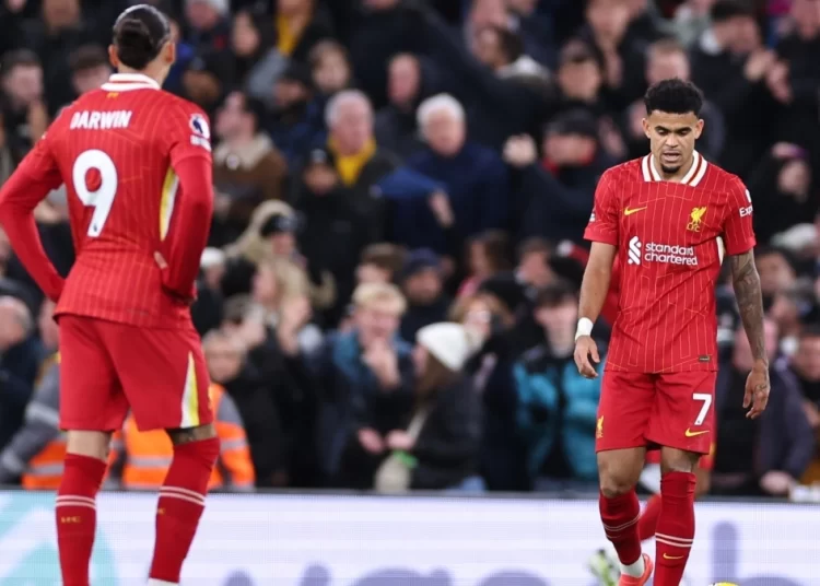 Μπλόκο για Λίβερπουλ και Άρσεναλ, χαμογελούν Τσέλσι και Σίτι