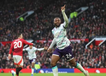 Ακόμα ένα… χτύπημα στο «Ολντ Τράφορντ», έχασε έδαφος η Τσέλσι!