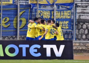 Χρυσό διπλό με Μαϊντέβατς o Παναιτωλικός, εδραιώνεται στα playoffs 5-8