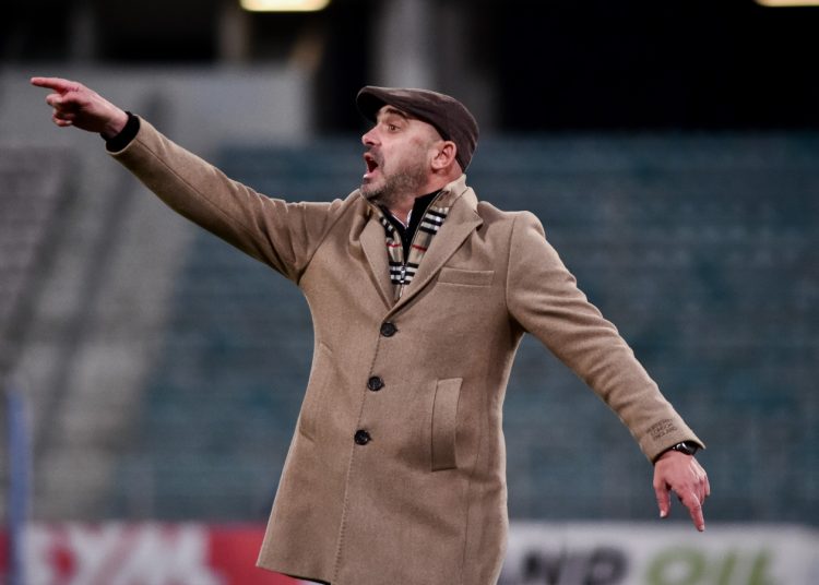 Θέλει δύο κινήσεις στο κέντρο ο Ράσταβατς