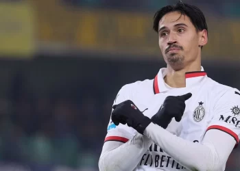 Απέδρασε από τη Βερόνα η Μίλαν, παράταση ζωής για τον Φονσέκα