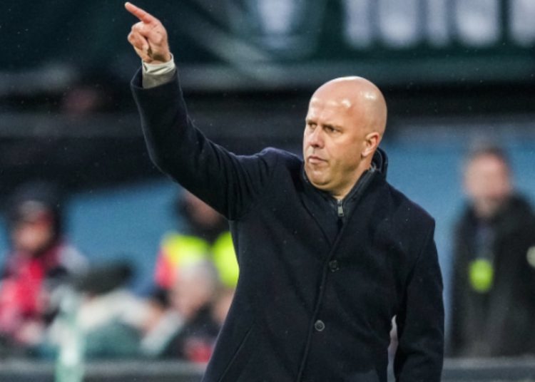 Γιατί το «Amazon Prime» ζήτησε συγνώμη από τον Άρνε Σλοτ και τη Λίβερπουλ