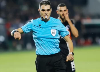 Ο γνώριμος Σιμόνε Σότσα στο ΑΕΚ – ΠΑΟΚ