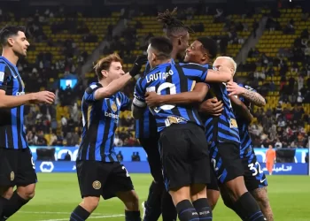 Ο Ντάμφρις έδωσε στους «νερατζούρι» την πρόκριση στον τελικό του Supercoppa Italiana