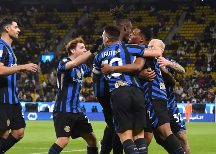 Ο Ντάμφρις έδωσε στους «νερατζούρι» την πρόκριση στον τελικό του Supercoppa Italiana