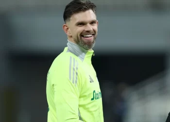 Μειώθηκε η ποινή του Ντραγκόφσκι, κανονικά με ΑΕΚ