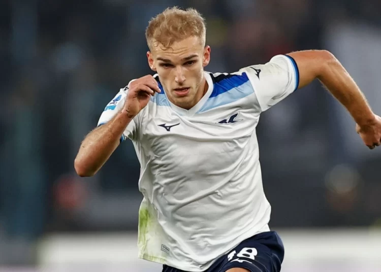 Διαπραγματεύσεις Λάτσιο-Μπολόνια στα 12 εκατ. ευρώ για Ίσακσεν