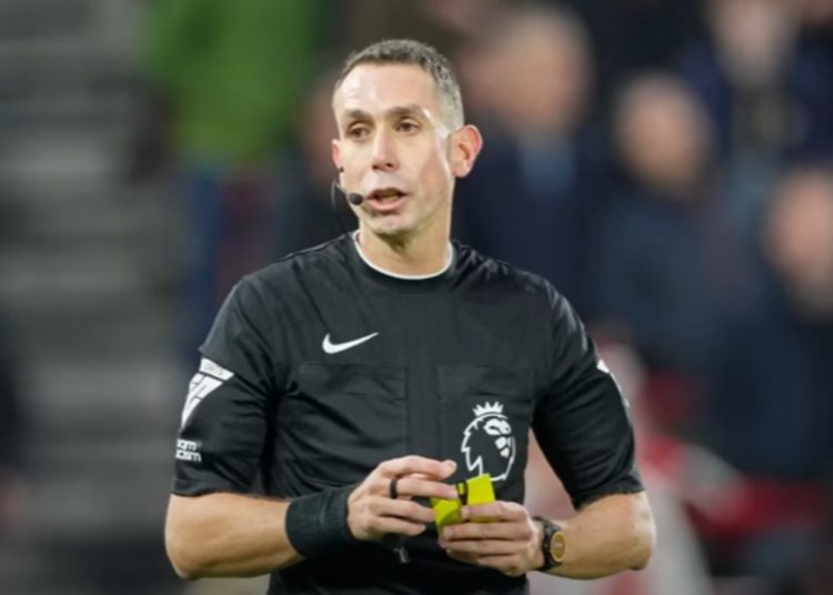 Πρώην διαιτητής παραδέχεται την σεξουαλικότητά του: «Είμαι γκέι, ζητώ συγνώμη για όσα έκανα, δεν ήμουν νηφάλιος»