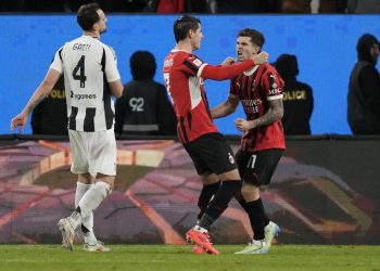 Η Μίλαν έκανε ασύλληπτη ανατροπή και έδωσε ραντεβού στον τελικό με την Ίντερ