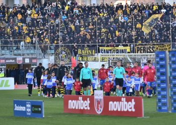 Η ΔΕΑΒ τιμώρησε την ΑΕΚ με δύο αγωνιστικές κεκλεισμένων των θυρών