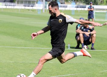 Οδεύει προς Βόλο ο Τσιλούλης – Κλείνει ο δανεισμός του από την ΑΕΚ