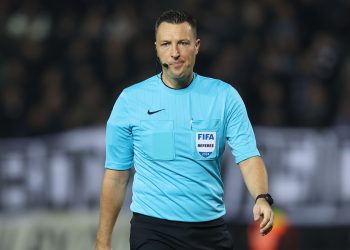 Ο… γνώριμος Γιαμπλόνσκι στο ντέρμπι κορυφής ΑΕΚ – Ολυμπιακός