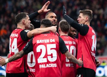 «Ζωντανή» στο κυνήγι της Μπάγερν η Λεβερκούζεν με τριάρα