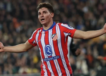 Ανέβηκε πρώτη η Ατλέτικο με ρεσιτάλ Άλβαρες – Γκριεζμάν