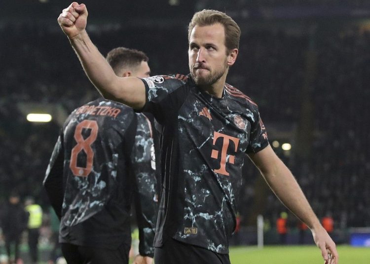 Η Μπάγερν πέρασε από τη Γλασκώβη και πήρε το προβάδισμα για τους 16