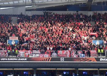 Πρόστιμα σε Ολυμπιακό, Παναθηναϊκό και Παναιτωλικό