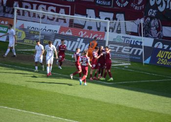 Εμφατική νίκη με τεσσάρα επί του Καμπανιακού