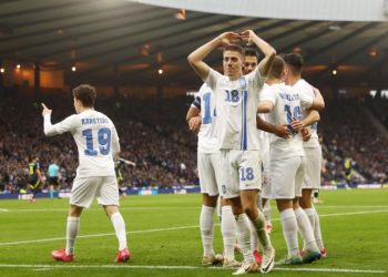 Πάρτι ανόδου στη Γλασκώβη για τα τρομερά μωρά του Γιοβάνοβιτς 