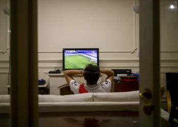 Νon stop τα “χτυπήματα” στην πειρατεία συνδρομητικής τηλεόρασης