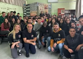 Ο Ανδρέας Τετέι πρεσβευτής του ΠΣΑΠΠ κατά του ρατσισμού