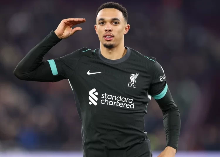 Τέλη Απριλίου η επιστροφή του Αλεξάντερ-Άρνολντ