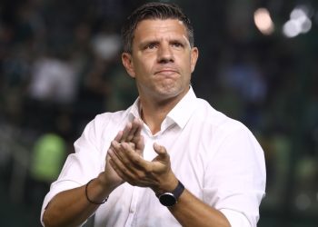 Επιστροφή στο «τριφύλλι» για τον Τάκη Φύσσα