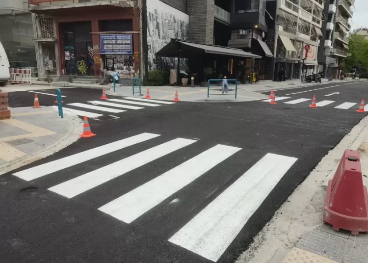 Στην κυκλοφορία η οδός Κενταύρων 