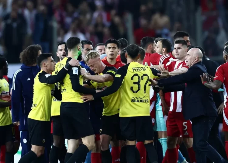 Σήμερα η ακρόαση στη ΔΕΑΒ για Ολυμπιακό και ΑΕΚ για τη σύρραξη στο φινάλε