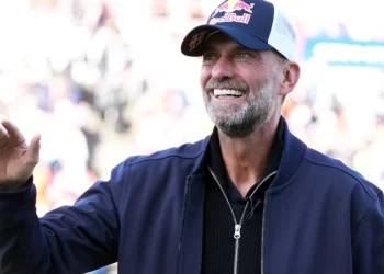 Αποκάλυψη της καταλανικής «Sport»: Ο Κλοπ συζητάει με τη Ρεάλ Μαδρίτης