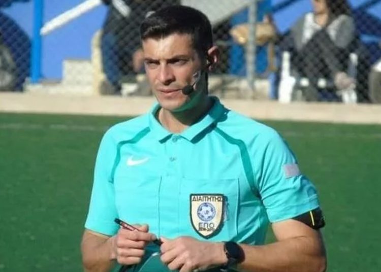 Ο Ματσούκας θα διευθύνει το Καμπανιακός-ΑΕΛ