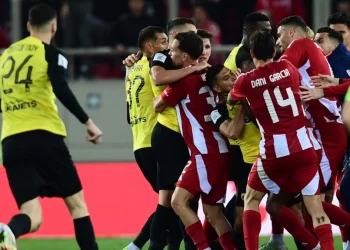 Κλήθηκαν στο Πειθαρχικό Όργανο για απολογία οι ΠΑΕ Ολυμπιακός, ΑΕΚ και ο Αλμέιδα