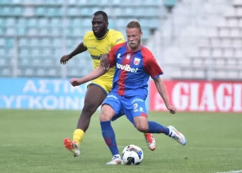 Η ισοπαλία στο Πανθεσσαλικό δεν βόλεψε ούτε τον Βόλο, ούτε τον Παναιτωλικό