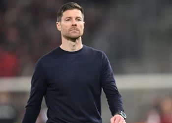 Αυτό είναι το ποσό που ζητάει η Λεβερκούζεν για τον Τσάμπι Αλόνσο