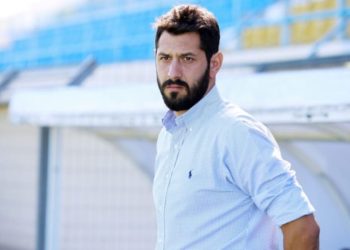 Νέος προπονητής της ΑΕΛ ο Γιώργος Πετράκης